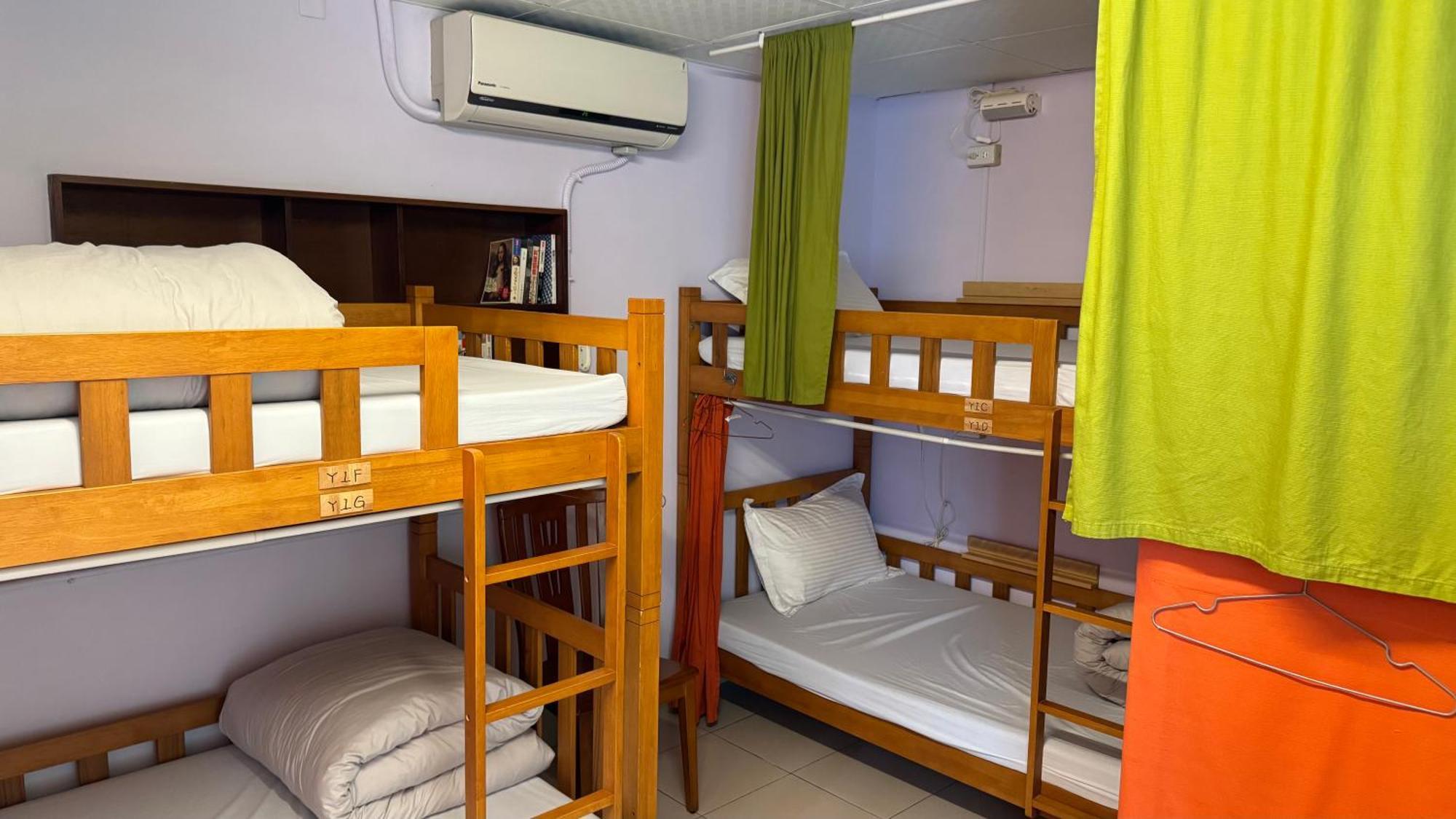 Center.Center Hostel Пули Екстериор снимка